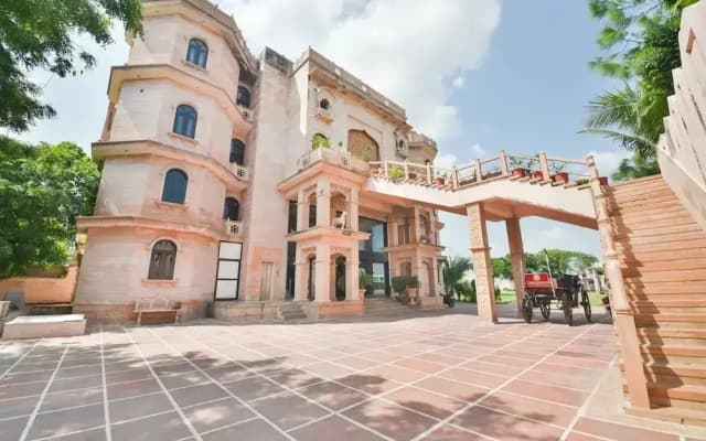 Fort Bijainagar by OYO Rooms