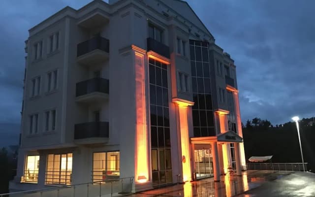 Gold Mina Hotel