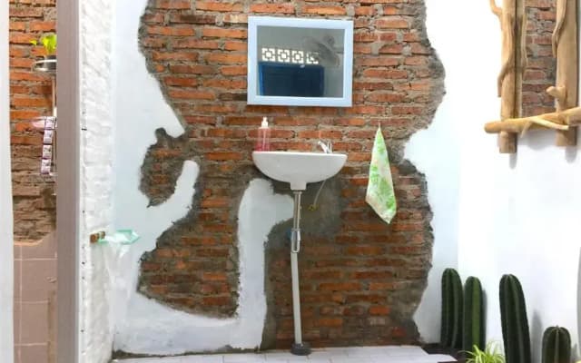 NOMORE Gallery and Guesthouse