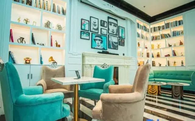 Xana Hotelle (Xining Haihu New District Wanda Plaza Branch)