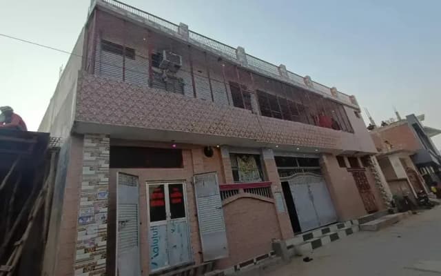 Jyotish House by OYO Rooms
