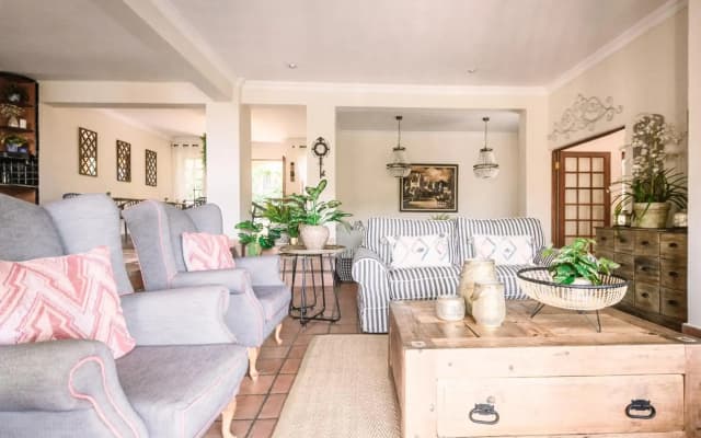 LilyRose Bed & Breakfast