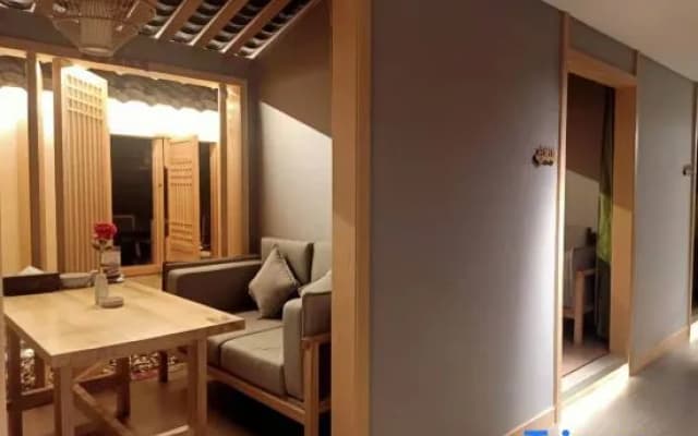 Lavande Hotel (Guang'an Siyuan Square Branch)