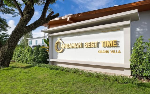 Andaman Sea Best Pool Access and Villas