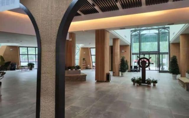 Yilu Hotel