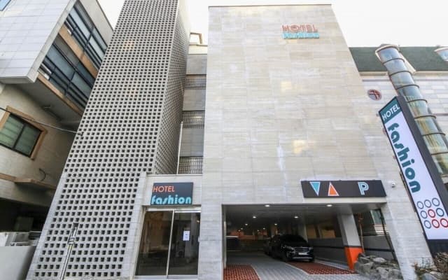 Fashion Hotel