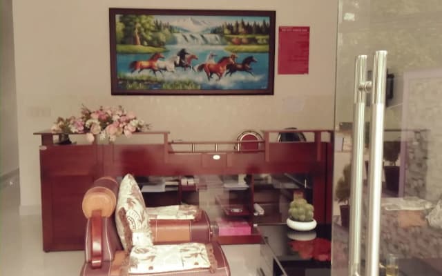 White Horse Hotel & Restaurant