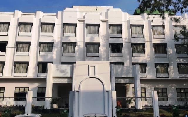 Golden Tulip Udaipur