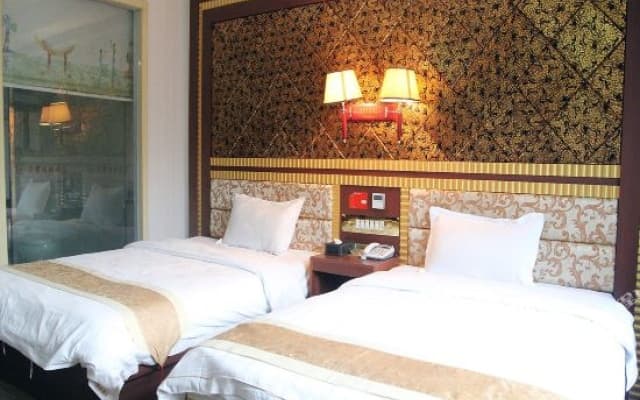 Gaofeng Business Hotel