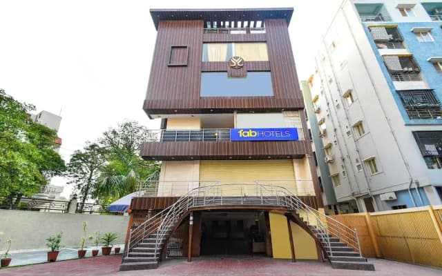 Fabhotel Wild Wings