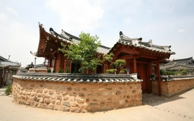 Jeonju Gaeunchae Pension 2