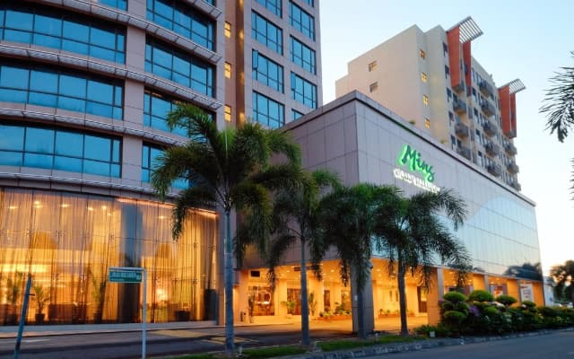 Ming Garden Hotel and Residences