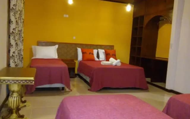 El Uru Suite Hotel