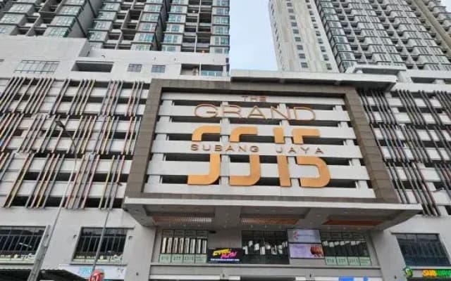 Subang Family Home 2BR 5 Pax Near Sunway & SJMC Walk to LRT