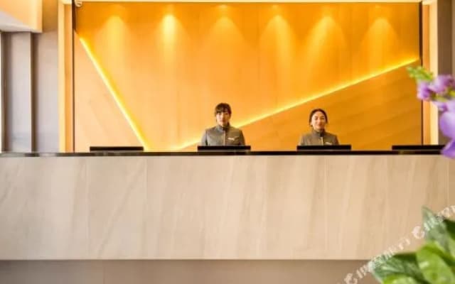 Homeinn Selected Hotel (Lhasa Barkhor Street Jokhang Temple)