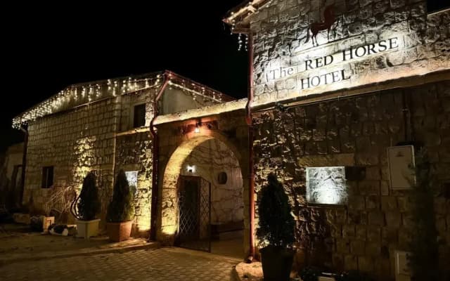The Red Horse Hotel
