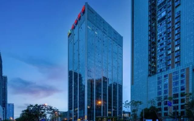 Chengdu LUXURY BLUE HORIZON Hotel (Business District Global Center)