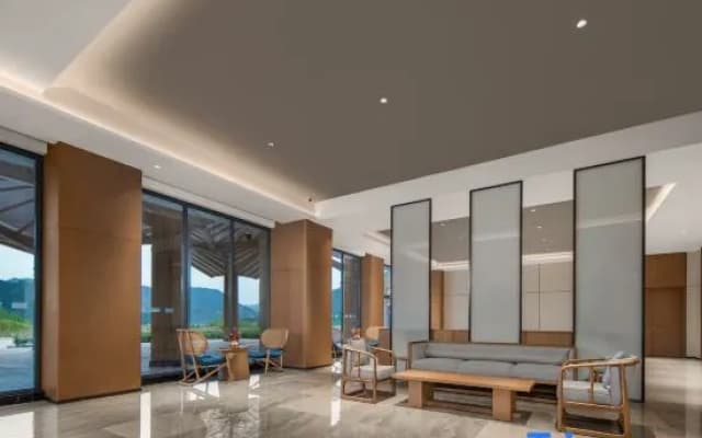 Holiday Inn Express WAWU MOUNTAIN by IHG