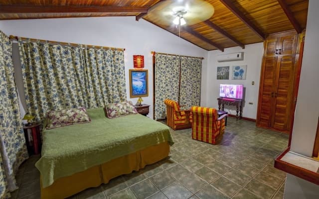 Hotel Rancho Coral