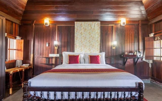 Deshadan's Tarangi Beach Villas,Marari