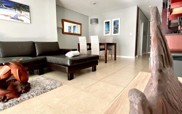 502 Portico