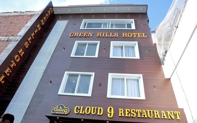Green Hills Hotel
