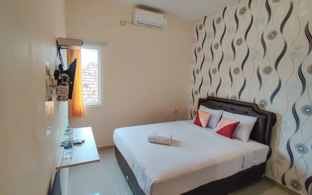 Ayuning Guest House Syariah Semarang RedPartner