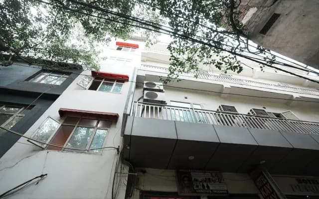 Hotel Peridot Near IGI Delhi Airport
