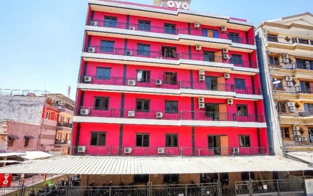 Hotel O Petraya Residence near City of Tomorrow Mall