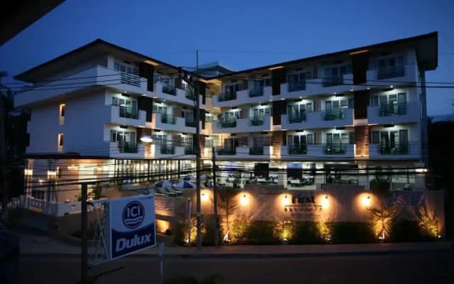 First Residence Hotel