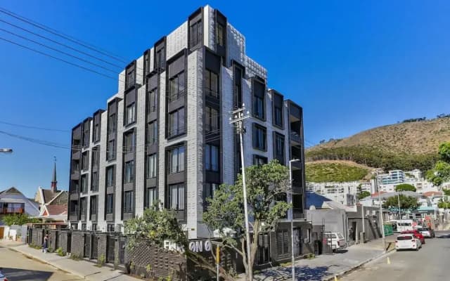 Lovely Couples Retreat Studio Apartment!