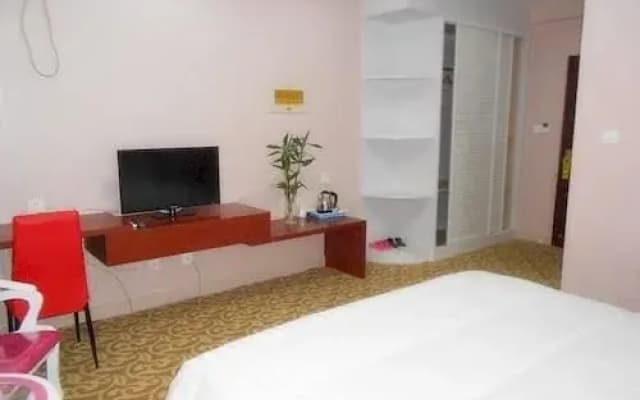 Jufeng Business Hotel