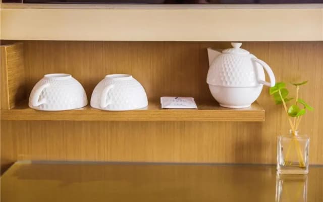 Zhanjiang Lavande Grandbuy Branch Hotel