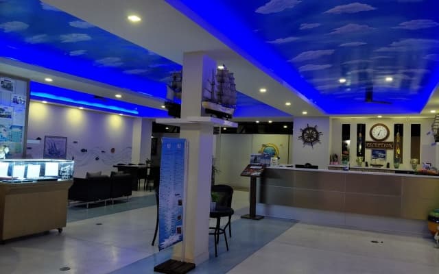 New Travel Beach Resort