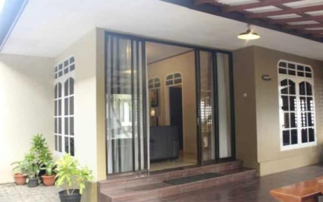 Karang Sari Hotel