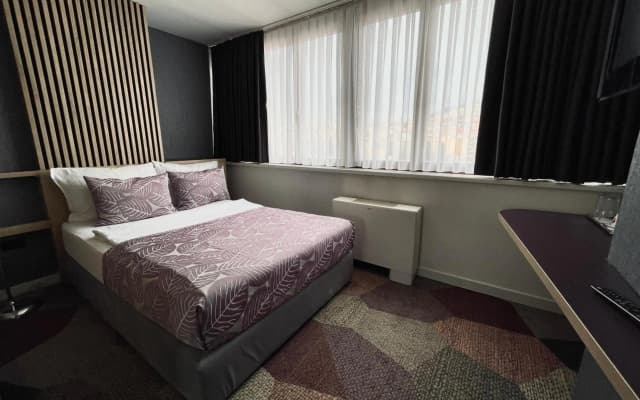Hecco Deluxe Hotel