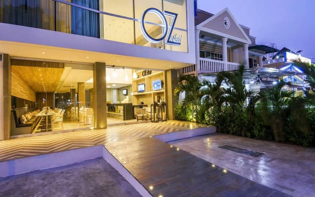 OZ Hotel