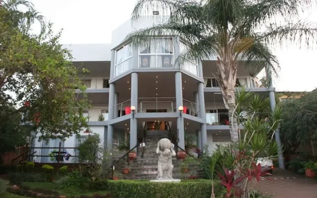 Villa-candilabra