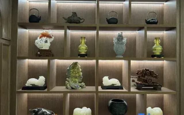 Xi'an Wanxin International Hotel (Huimin Street Bell Tower Subway Station Branch)