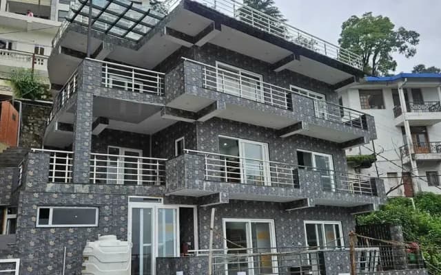 Camel S Backpackers Hostel