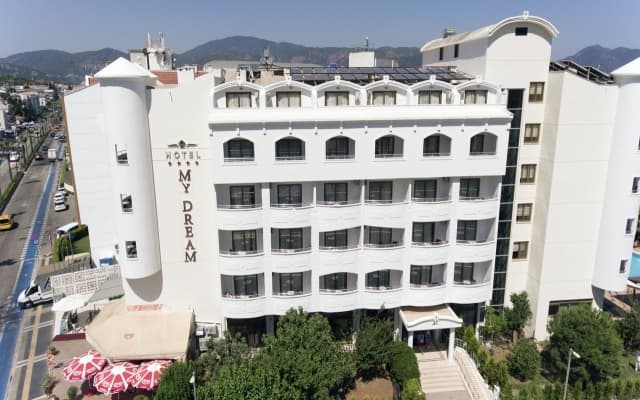 Hotel My Dream