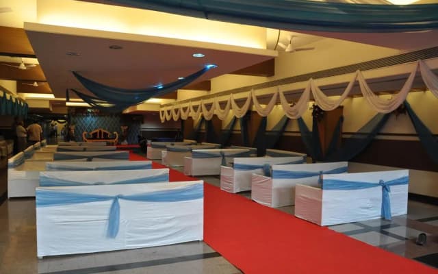 Hotel Sheela Shree Plaza