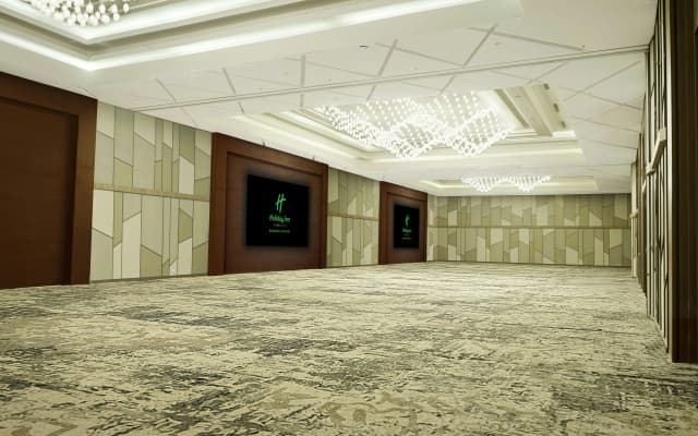 Holiday Inn Bandung Pasteur by IHG