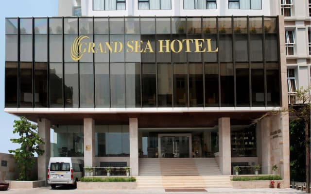 Grand Sea Hotel