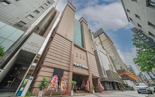 Nowon Film 37.2 Hotel