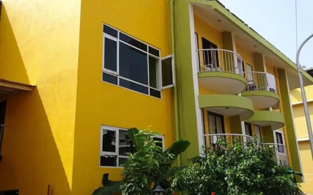 Hotel Miramar, Miramar Beach, Goa
