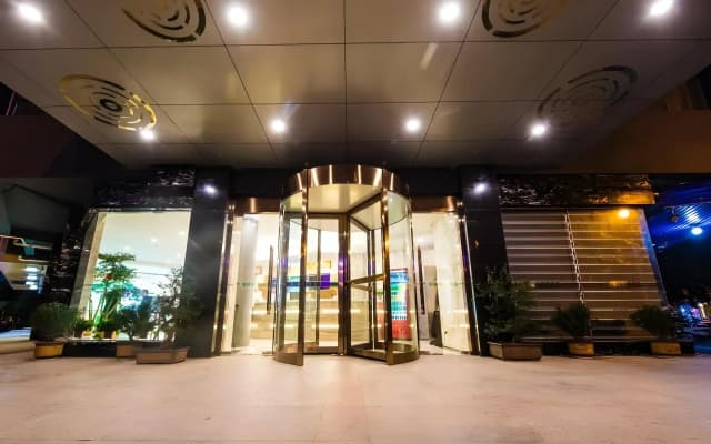 GreenTree Inn Chuzhou Langya Mountain Scenic Area Xijian Road Business Hotel