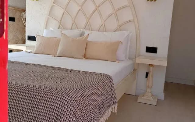 Alacati Otel Lalasa