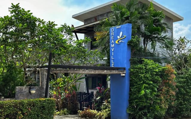 Mangrove Villa