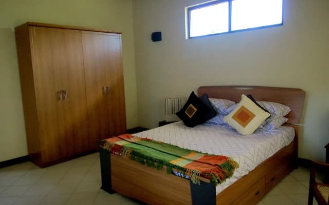 Lake Garden Villa - Kelaniya